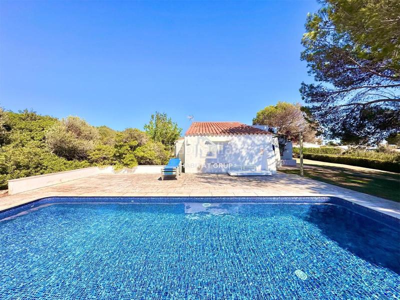 Foto f06dc31e-d05d-4619-96a3-5ce88199b566. Casa amb calefacció piscina a Biniancolla-Punta Prima Sant Lluís