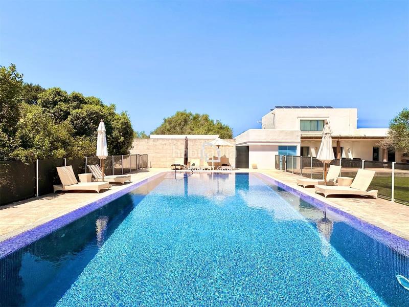 Foto b62d7a45-d655-41e8-8a43-1285ff606ad8. Casa con piscina in Sant Lluís-s´ullestrar-torret Sant Lluís