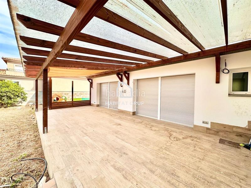 Foto 296f6d22-d6f4-4046-8e45-fe4a1001dbeb. Casa  en Banyoles