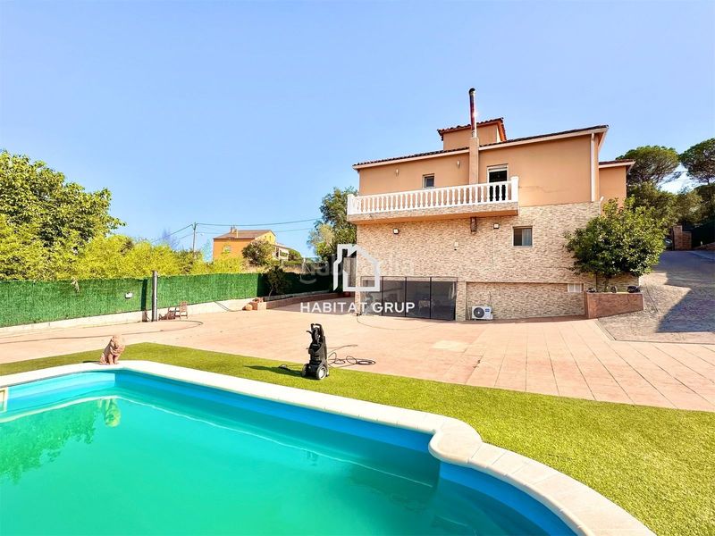 Foto 1a5c8a72-73d4-47b0-9d62-aad6c490efd0. Casa amb calefacció piscina a Caldes de Malavella