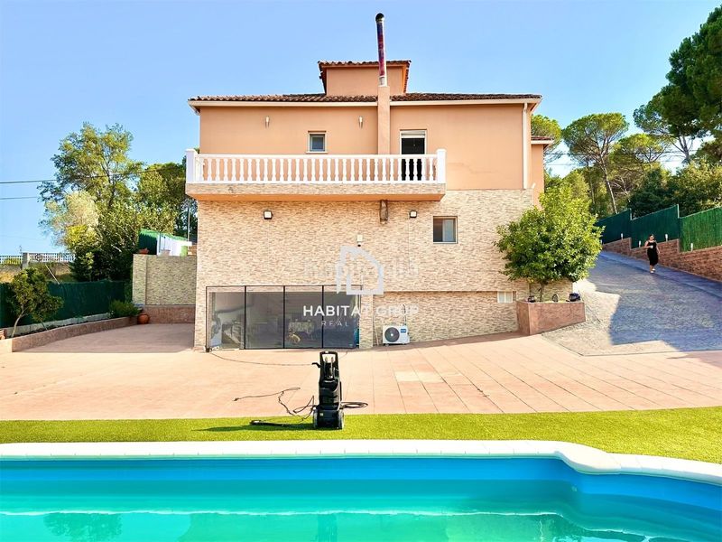 Foto 87d0ffe8-e0ae-4cd8-9d2f-8ae5a4a4f957. Casa amb calefacció piscina a Caldes de Malavella