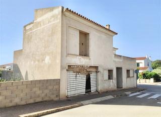 Maison à Es Migjorn Gran Poble. Casa en es migjorn gran