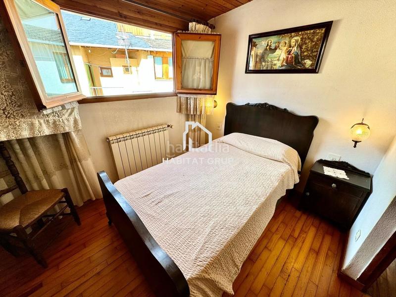 Foto 9505de1c-0517-4c9f-adbf-a488e519ab64. Casa adossada a Llívia