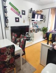 Pis a Veïnat. Piso en venta en salt