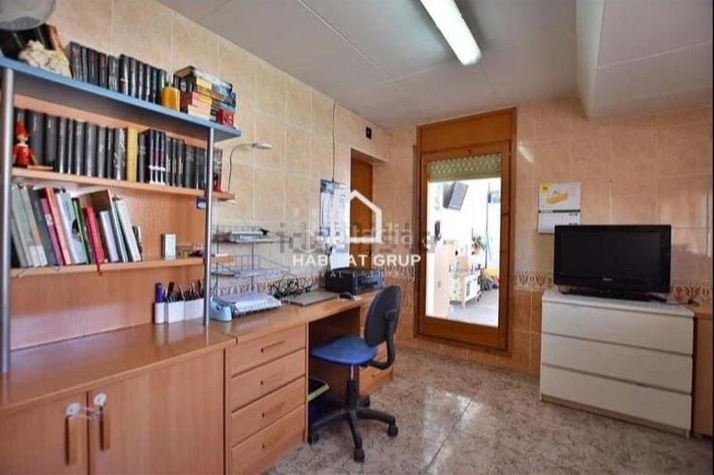 Foto 2bdf252e-3e94-4dd0-998a-4864e8a84222. Casa vivienda piso en Nord Vic