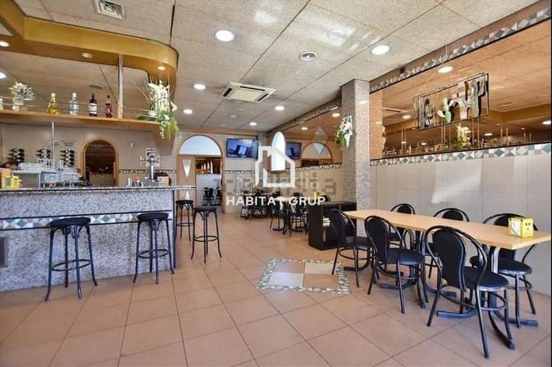 Foto 3fe56dc9-0daa-4345-a084-1be7292c3c71. Casa vivienda piso en Nord Vic