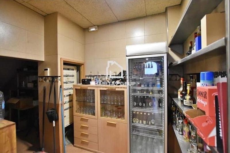 Foto 448d3ee3-f160-49a5-ae9a-c845a7bd079e. Casa vivienda piso en Nord Vic