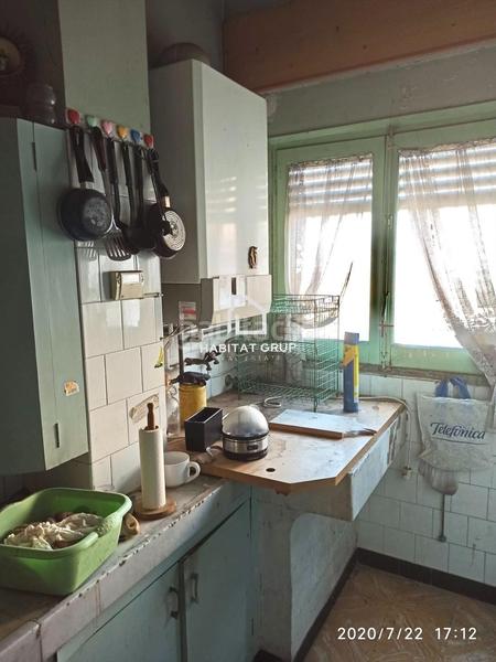 Foto 62233635-ab2b-4d9b-9a73-872ad516a65c. Casa adosada  en bases de Manresa - carretera de santpedor Manresa