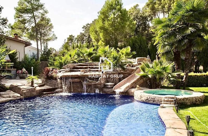 Foto 4fdab3b0-8546-4586-bb8e-c27fa4d991f4. Haus mit heizung pool in Castellnou de Bages