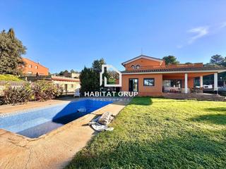 Casa a Residencial Begur-Esclanyà. Casa en begur