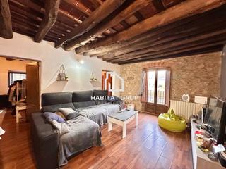 Casa a Anglès. Casa en anglès