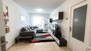Pis a Centre. Piso en venta en salt