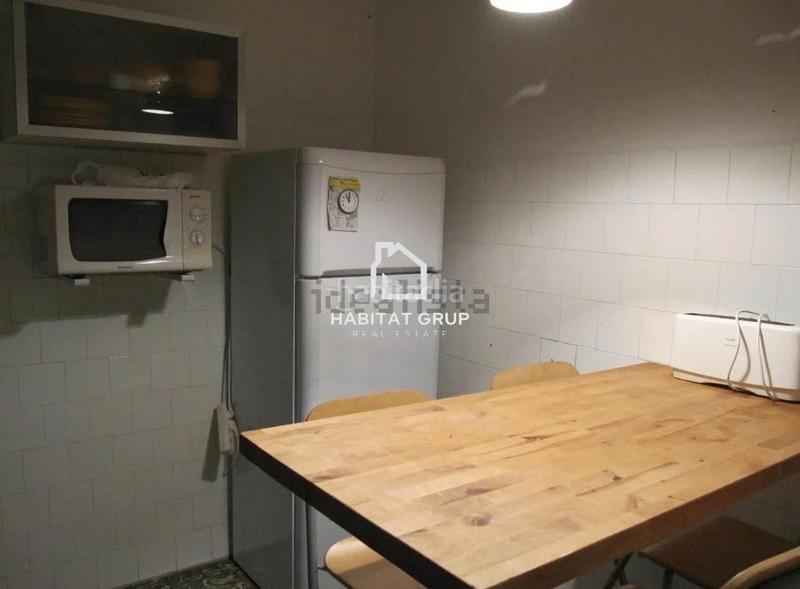 Foto a4ee98dd-91b6-4c54-8ead-d01b8e2d0b2f. Appartamento con riscaldamento in Centre Salt