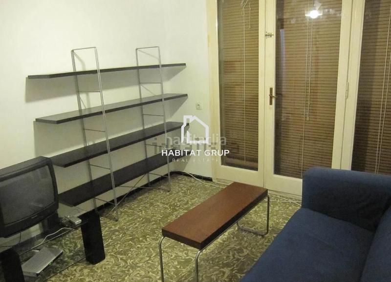 Foto ab26bc8d-1394-4d23-b923-d45541bafba3. Appartamento con riscaldamento in Centre Salt