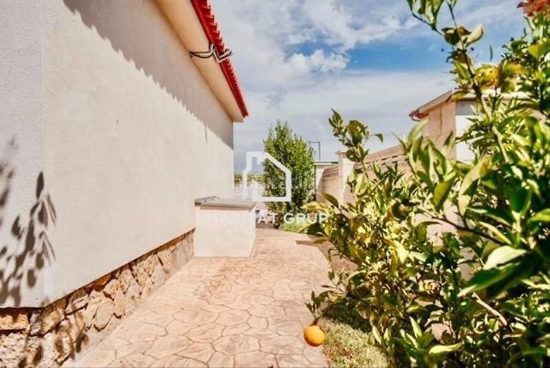 Foto e8e67881-e653-4328-b17f-38e6a4f6c4ef. Casa  en montroig del camp en Poble Mont-roig del Camp