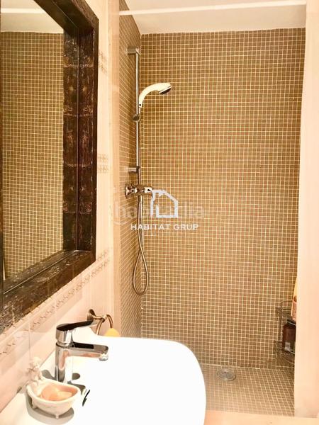 Foto 2f3a8bab-6ed0-4502-8db0-8bd0d46d1890. Appartamento con riscaldamento in Eixample Tarragona