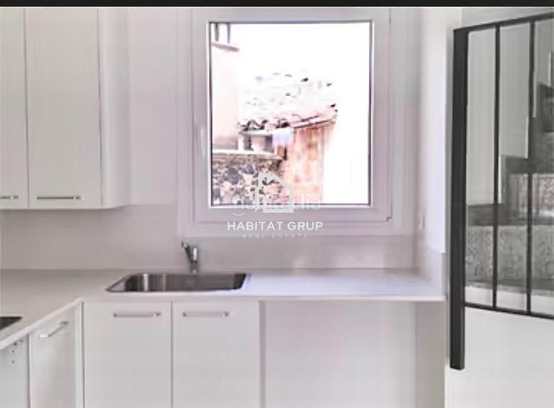 Foto fc7f5cc5-f877-481d-9426-fbc17be4db8c. Dúplex  en Olot