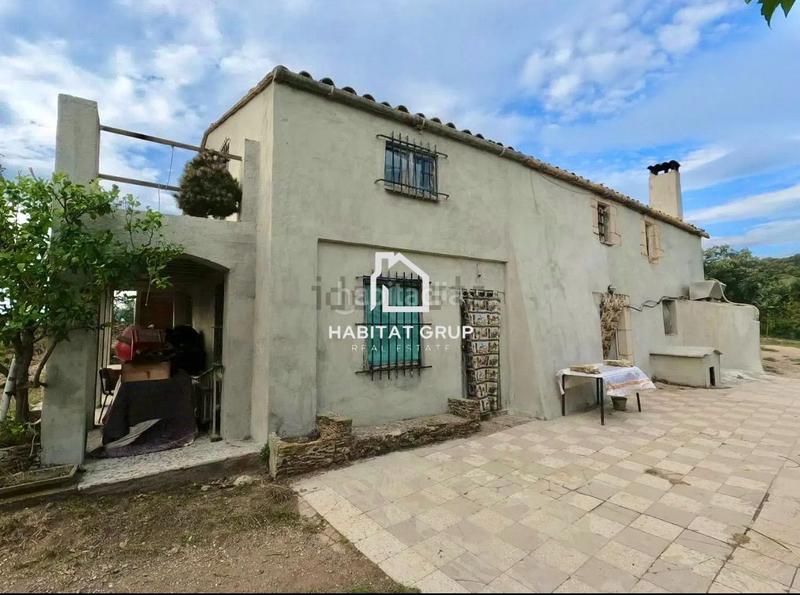 Foto 61b0b7b3-2643-4d31-a96b-7a650a11a2cf. House in Montjuïc Girona