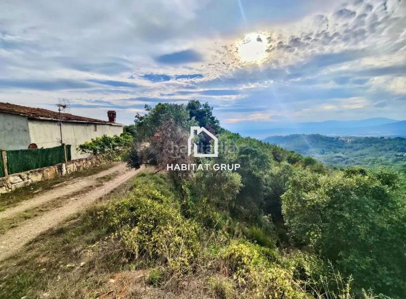 Foto b160cd52-6b45-4b4c-a11f-322911b79a69. House in Montjuïc Girona