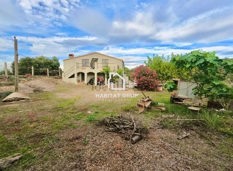 Foto a093e5cb-d80b-44a7-a2ff-ef6d9b837270. Casa a Sant Daniel Girona