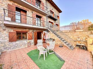 Casa adossada a Puigcerdà. Casa adosada en puigcerdà