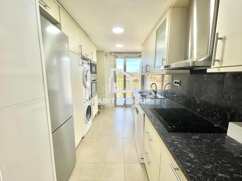 Foto 135bae95-6938-451e-9195-a5c3fd0e9e18. Appartamento con riscaldamento piscina in Port d´Aro Platja d´Aro