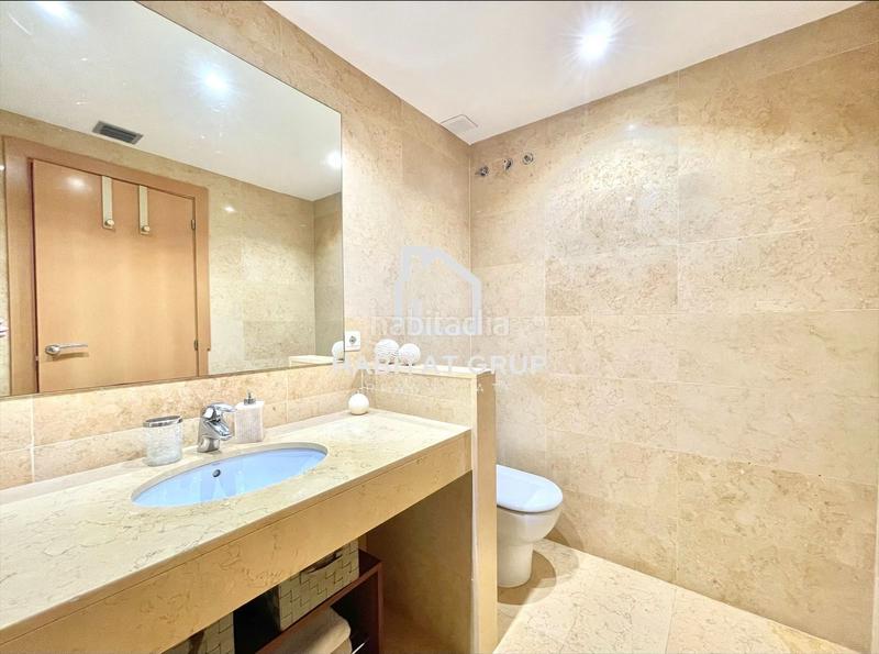 Foto 81e0f871-01b1-4dd8-a6b1-80b2093aec68. Appartamento con riscaldamento piscina in Port d´Aro Platja d´Aro