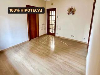 Etagenwohnung in Vilapicina - Torre Llobeta. Piso en barcelona barrio de porta, nou barris