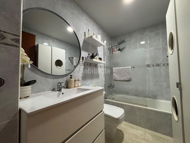 Foto 5e42b000-7383-4de1-ae44-d3777162b02f. Etagenwohnung mit heizung in Centre Salt