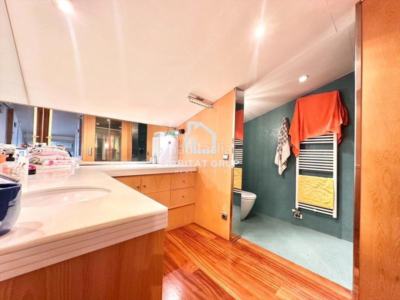 Foto 00d61bff-f0f5-4e61-9e9d-087103370f6d. Casa amb calefacció piscina a Montjuïc Girona