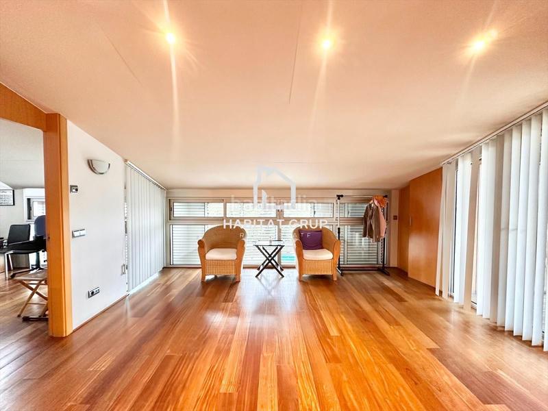 Foto bfafdfa2-e7ad-4ac0-87ba-aca305be150e. Casa amb calefacció piscina a Montjuïc Girona