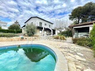 Casa a Banyoles. Casa en banyoles