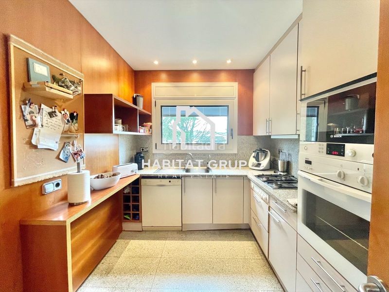 Foto 2d0341bc-b839-46b9-96e7-0827abd4b992. Casa amb calefacció piscina a Banyoles