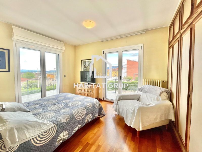 Foto a6818496-940e-4fb4-b6f9-5d4fcb924ca7. Casa amb calefacció piscina a Banyoles