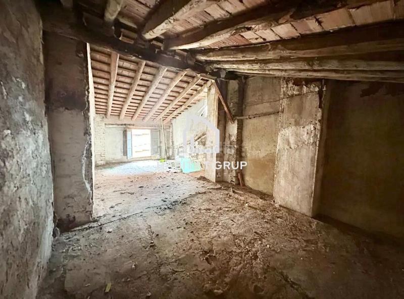 Foto 8bae3307-b0b2-4fec-a67d-c144146767cf. Casa adossada a Valls