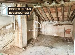 Semi detached house in Valls. Casa adosada en valls