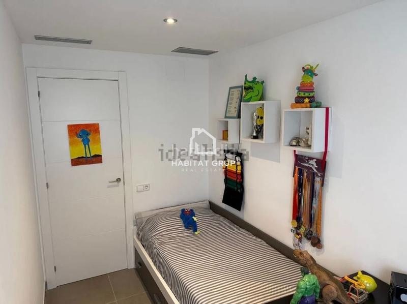 Foto eccd11ba-3064-4bb2-b498-11dc65e00e35. Maison jumelée avec chauffage dans Centre Blanes