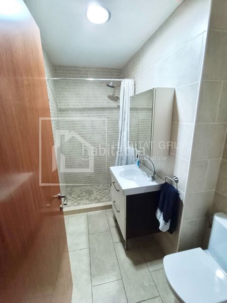 Foto 3cbab60f-4b5a-4011-9177-582128754f66. Casa a Poble Nou Sabadell