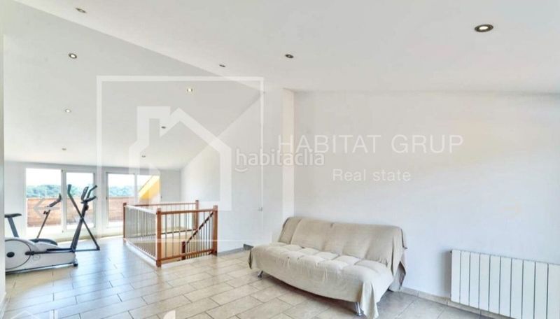 Foto a0e6d52b-f40e-497c-a731-a401915a363d. Casa a Poble Nou Sabadell