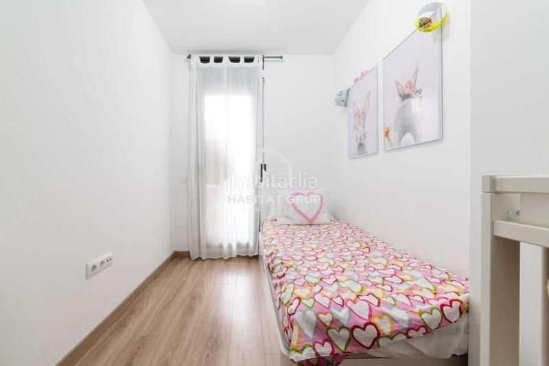 Foto b7f5de45-890b-451f-bfa0-88155ad1b152. Duplex with heating in Cerdanyola Sud Mataró