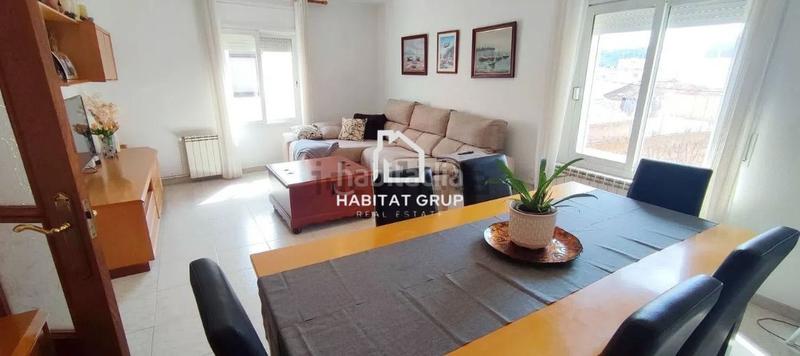 Foto 2b31f29f-bf24-45c4-b3c1-fb3e1fb6fcc2. Casa a schiera con riscaldamento in Eixample Sant Feliu de Guíxols