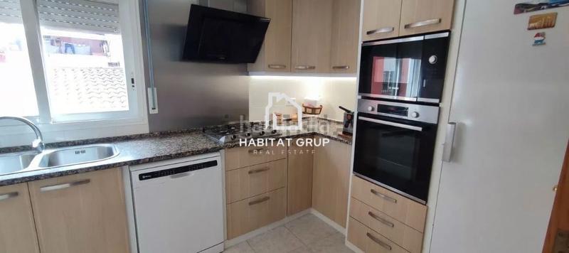 Foto c4f05f11-579d-48c9-a883-4d58773bd520. Casa a schiera con riscaldamento in Eixample Sant Feliu de Guíxols