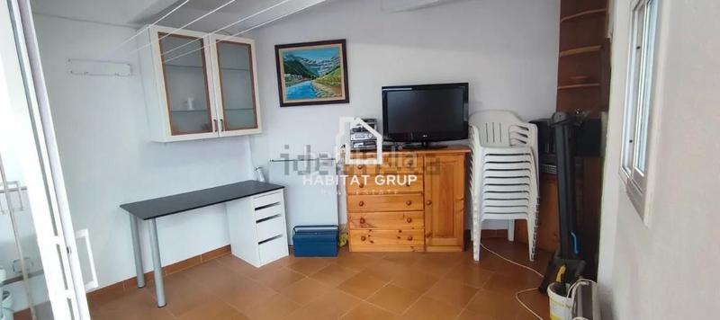 Foto fd10c6ac-4aed-4371-be3e-db2cc0217996. Casa a schiera con riscaldamento in Eixample Sant Feliu de Guíxols