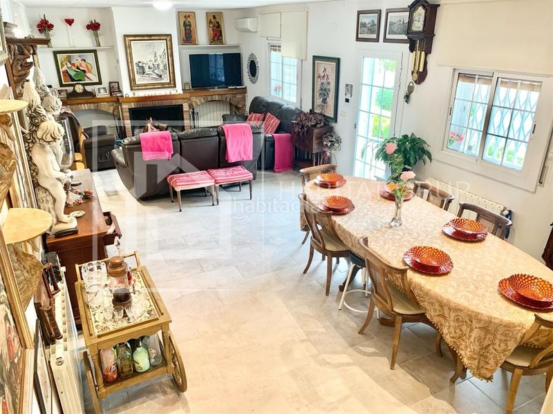 Foto 3e6996b2-ddc6-438c-8c8c-b61fe257b576. Casa a Centre-Barri Vell Girona