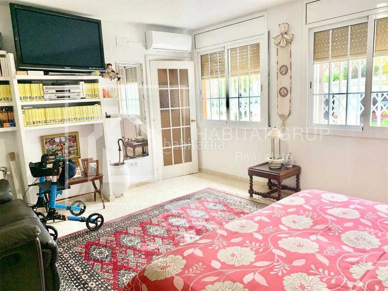 Foto 54cf39fb-6e56-45a4-823d-d6bcdac4864a. Casa a Centre-Barri Vell Girona