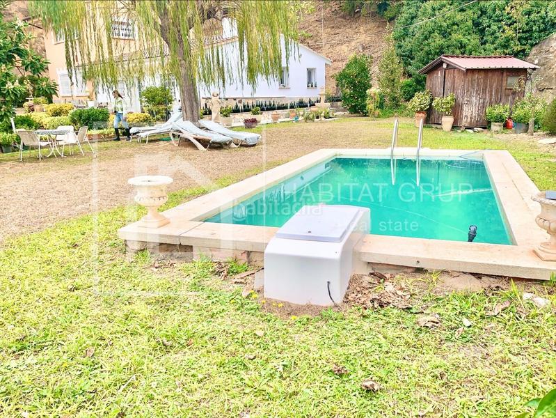 Foto ed7ca915-8a05-4336-9970-883258cc84b4. Casa a Centre-Barri Vell Girona