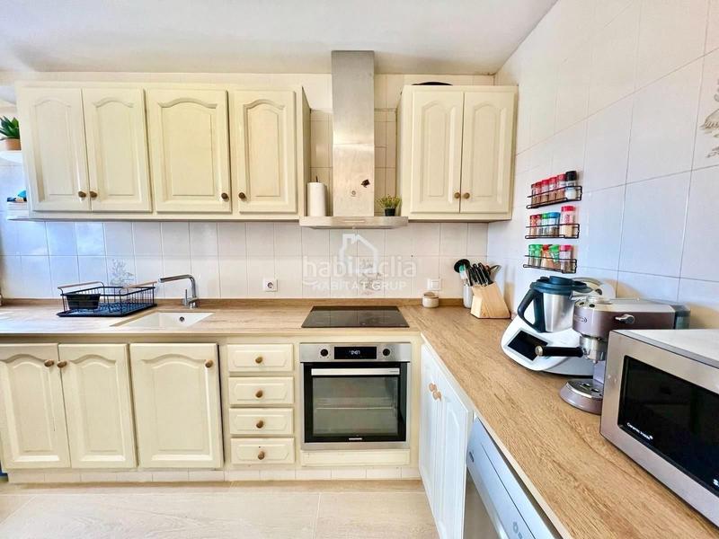 Foto 9defd800-55ba-4ca3-bd2c-73863d5d28a3. Casa amb piscina a Son Bou-Sant Jaume Alaior