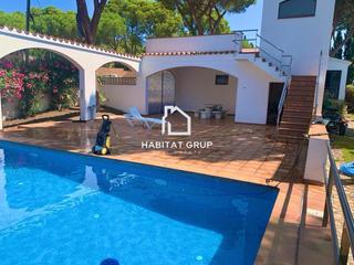 Casa a Port - La Clota - Puig Sec. Casa en montgó, lescala