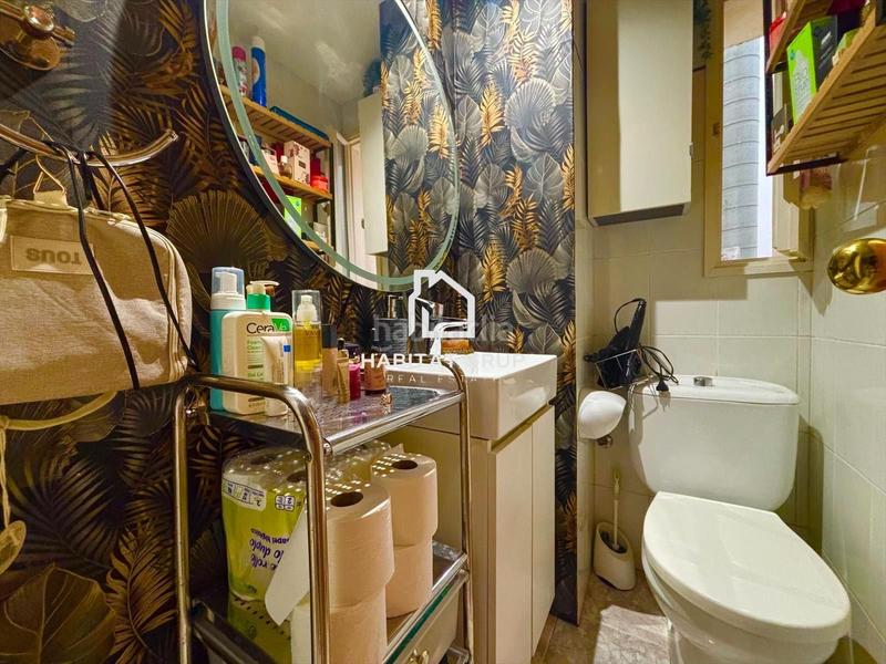 Foto 948f8ee5-a094-4463-ae39-d405f1e77e55. Flat with heating in Centre Salt