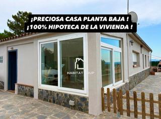 Casa a Sils. Casa en sils